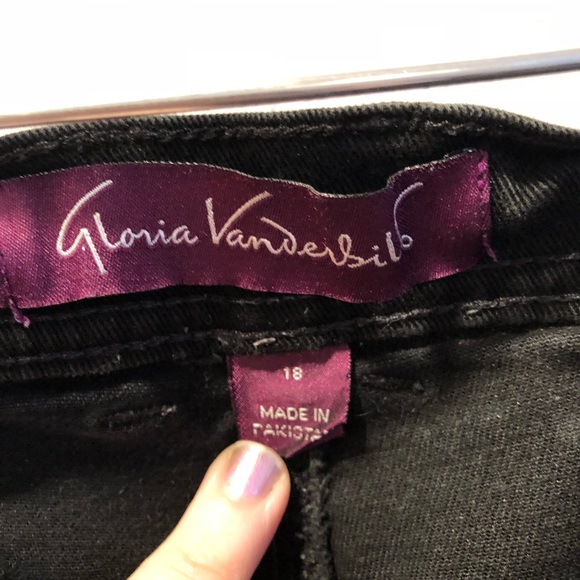 Gloria Vanderbilt Size 18 Black Jeans - Picture 3 of 3